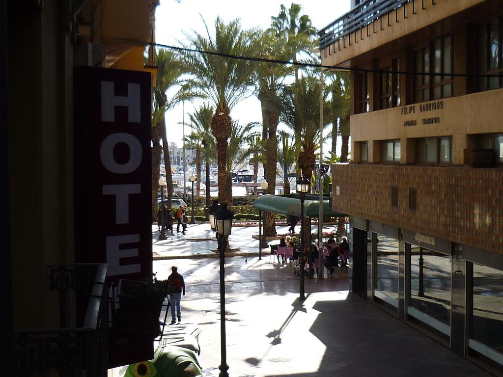 Explanada Hotel Alicante Exterior foto